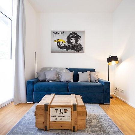 Ko-Living - Beatles Und Banksy Suites & Studios Am Eselsbrunnen - Altstadt - Kueche Halle  Kültér fotó