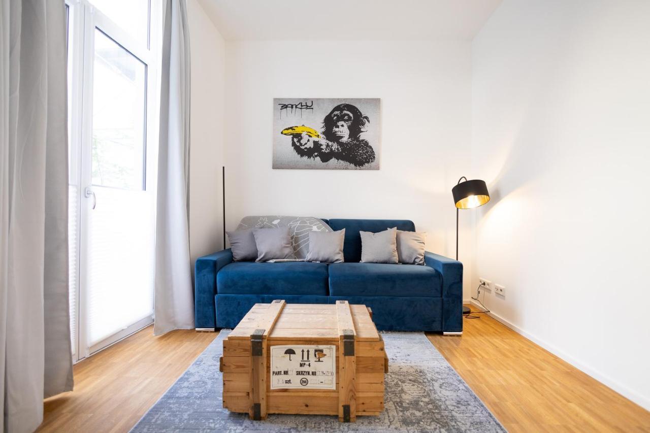 Ko-Living - Beatles Und Banksy Suites & Studios Am Eselsbrunnen - Altstadt - Kueche Halle  Kültér fotó